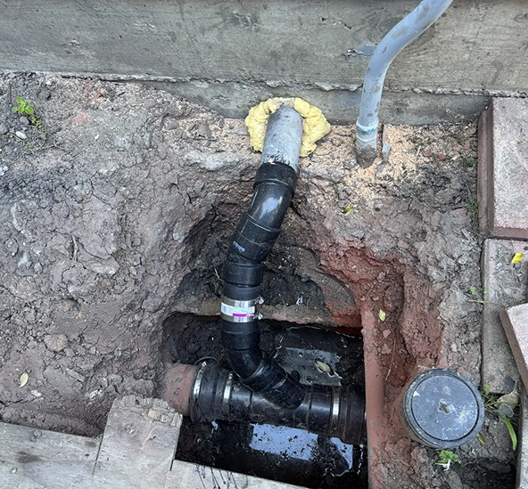 water pipe repair and maintenance services