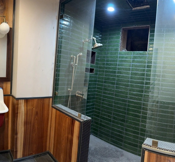 Custom Shower and Bathroom Remodeling